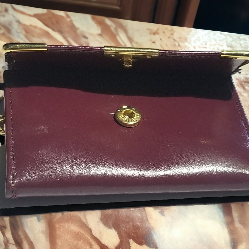 Cartier Key Holder Bordeaux Leather Authentic Cartier Key Holder Wallet - Picture 2 of 8